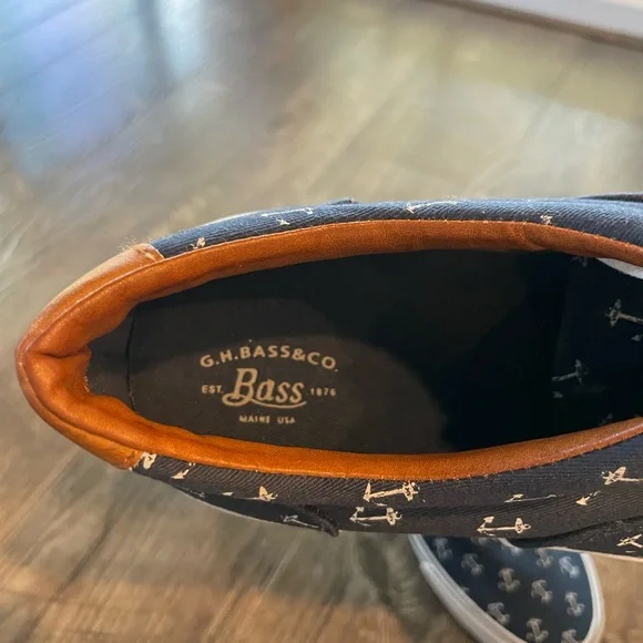 G.H. Bass & Co. Navy Anchor Women's Boat Shoes Size 9 - Picture 4 of 6